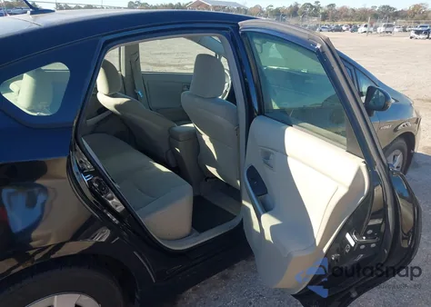 2011 Toyota Prius Two из США, поврежденный, VIN JTDKN3DUXB0259347